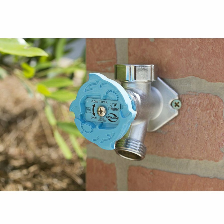 Valves * | Top Selling Sharkbite 24629Lf Anti-Siphon Frost-Free Sillcock, 1/2 X 3/4 Mht X 1